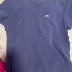FIGS scrub top